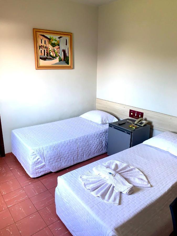 Hotel Cacula Лондріна Екстер'єр фото